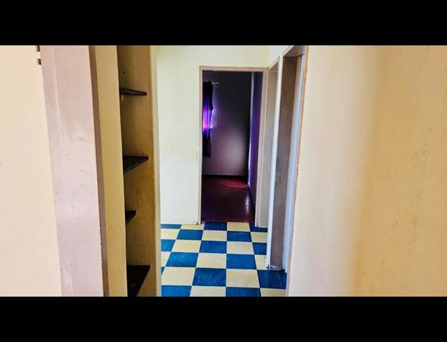 3 BEDROOM HOUSE FOR SALE IN NEWCLARE